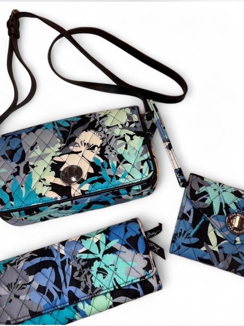 Vera Bradley Camofloral Blue Bag Set Of 3